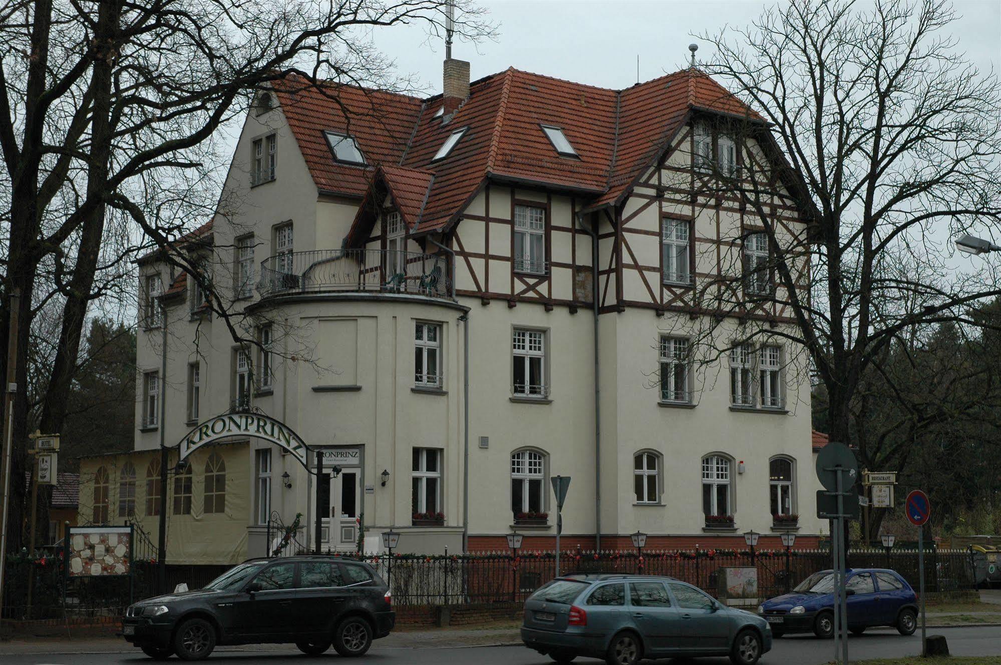 Hotel Kronprinz Falkensee Exterior photo