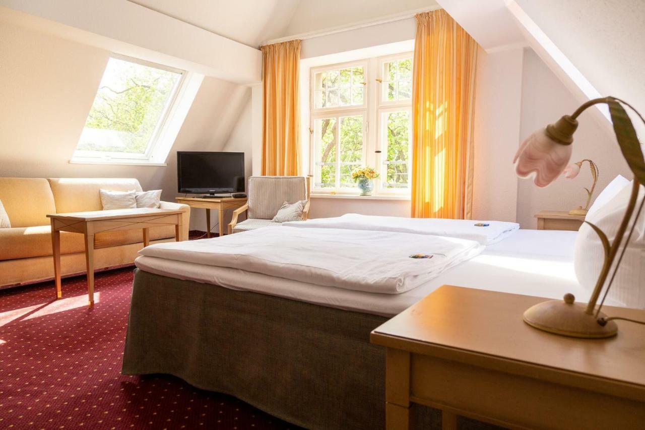 Hotel Kronprinz Falkensee Exterior photo